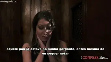 Padre bem dotado comendo a mulher casada