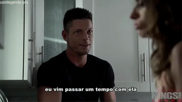 Comendo a buceta da irmã grávida
