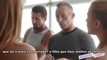 A filhinha teve que foder com o pai para andar de carro
