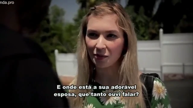 Loira safada dando a buceta para o vizinho casado