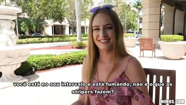 Turista transando com uma estranha que acabou de conheceu